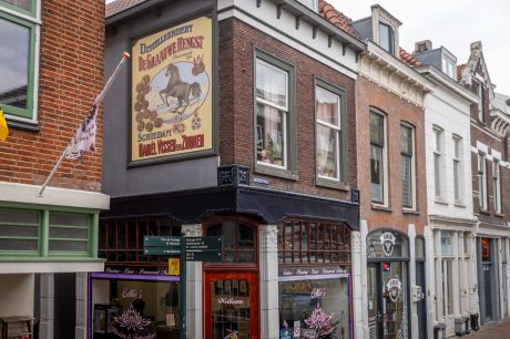 Reclame over jenever De Graauwe Hengst